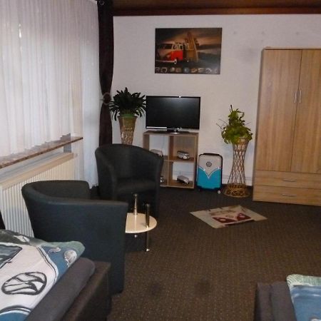 "Haus Ambiente" Apartment & Gaestehaus Brome - Modern, Zu Fairen Preisen Екстер'єр фото