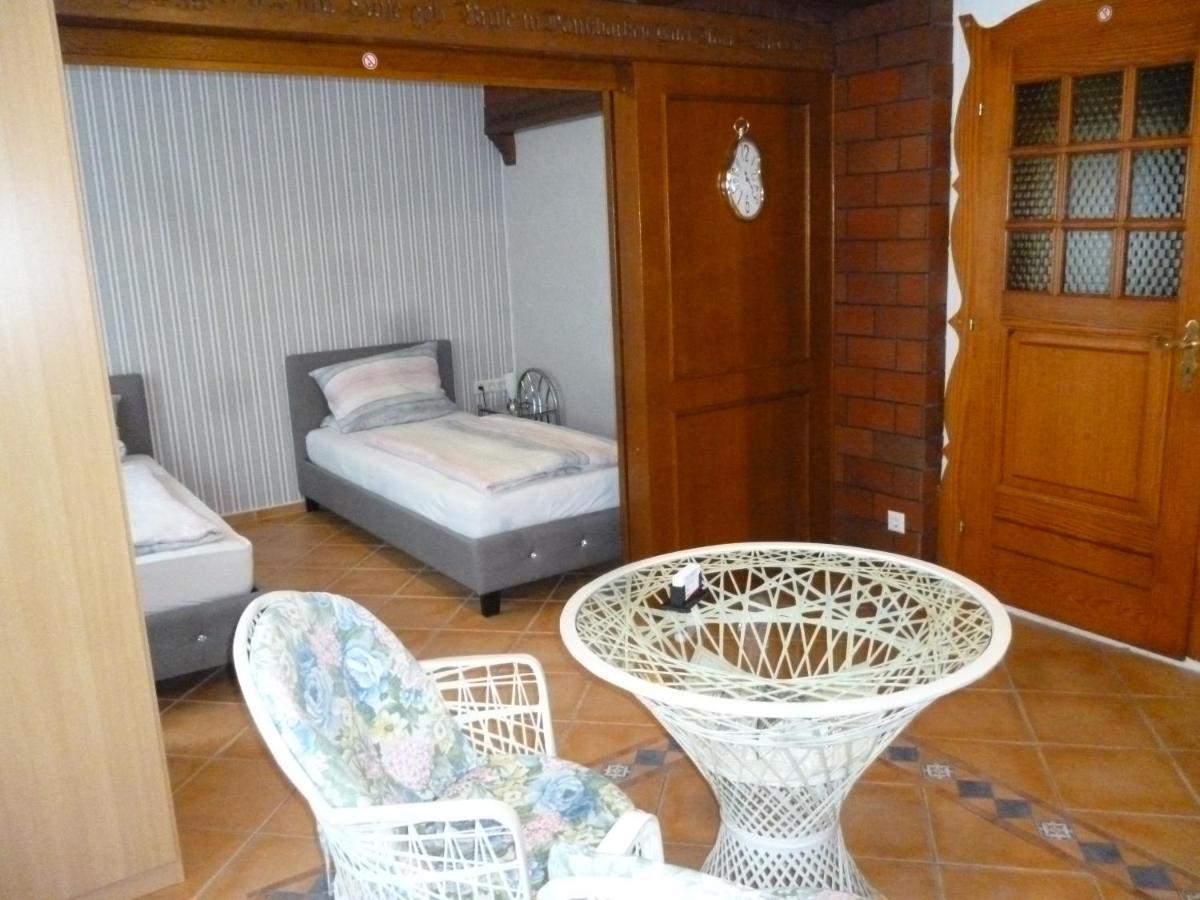 "Haus Ambiente" Apartment & Gaestehaus Brome - Modern, Zu Fairen Preisen Екстер'єр фото