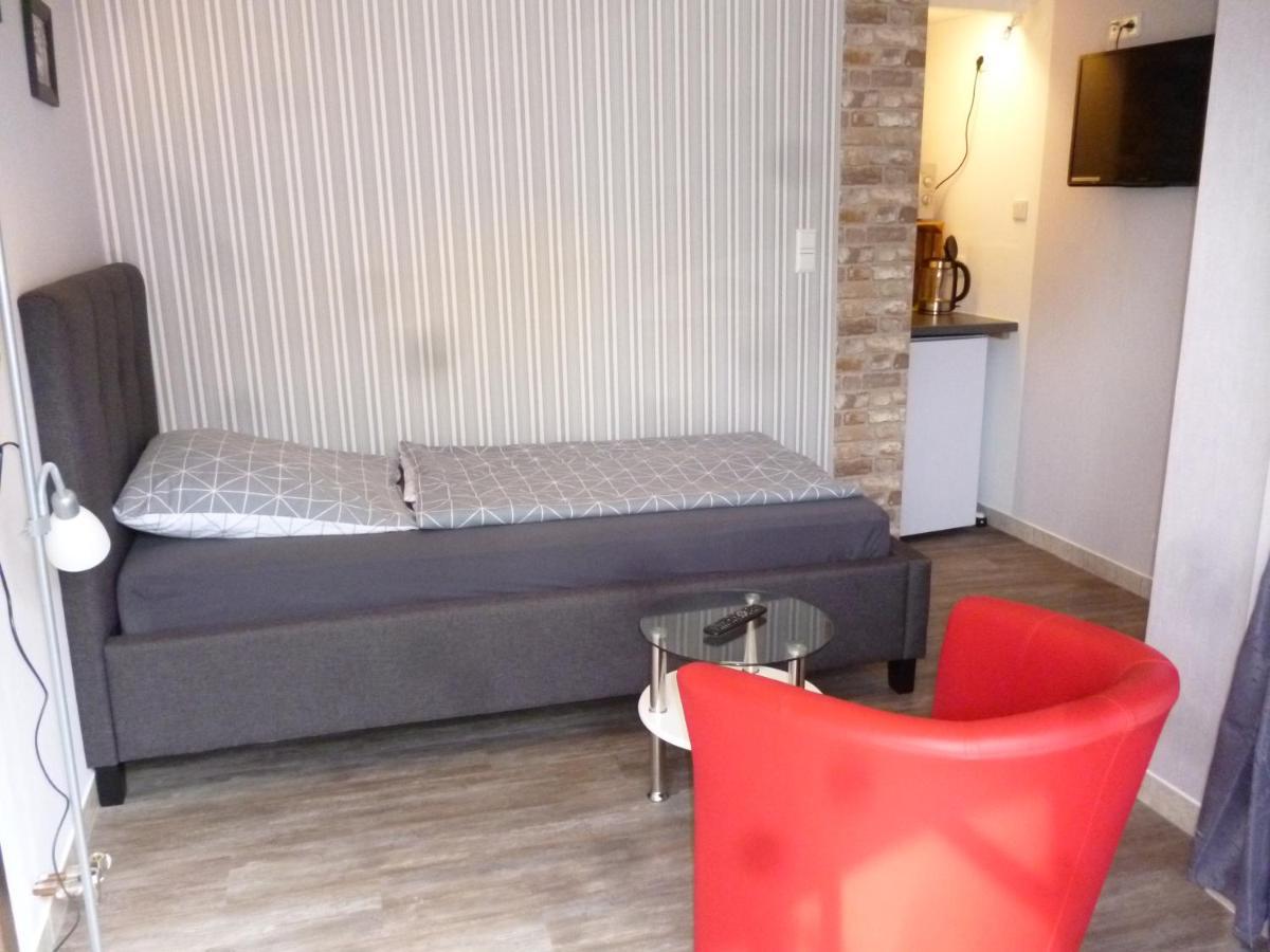 "Haus Ambiente" Apartment & Gaestehaus Brome - Modern, Zu Fairen Preisen Екстер'єр фото